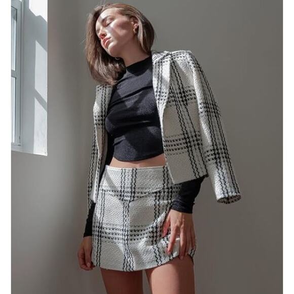 NWT Sundays by wearesundays Women's Cyrus Skirt Winter Birch Plain NWT 250 Sz S - Picture 1 of 8